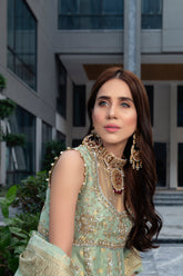 Modern wear wedding dress in tissue with beautiful zari work